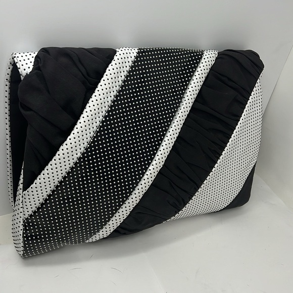Cynthia Matthews Large Vintage 80’s Clutch Bag with Small Zip Pouch Black White - Picture 5 of 13